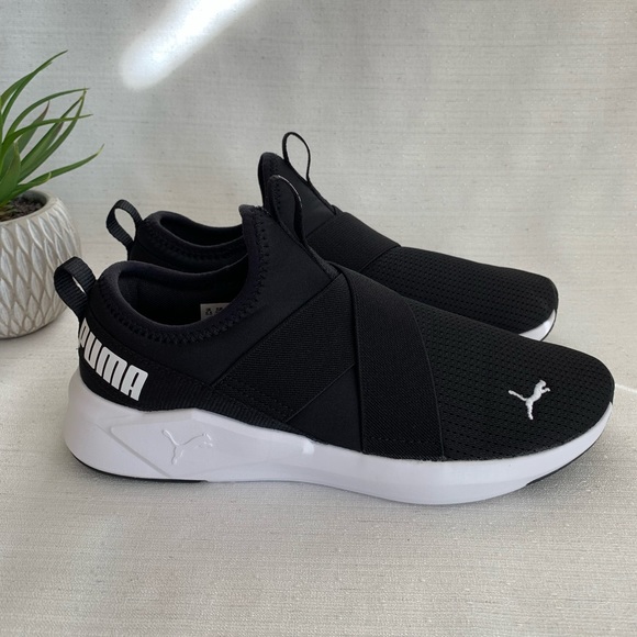 Puma Black and White Chroma Slip-On Light Weight Athletic Sneakers Woman’s 8 - Picture 5 of 10